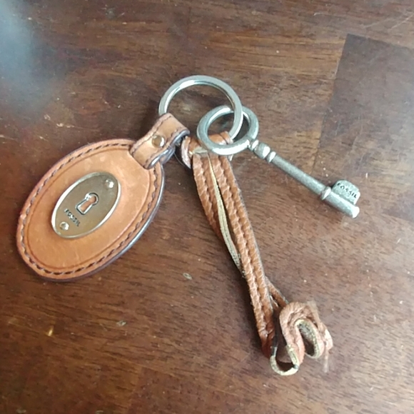 Fossil keychain - Picture 2 of 2